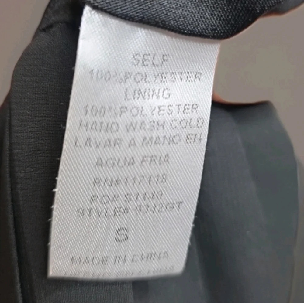 320. Elegant Black Pleated Sheer Skirt Hi Lo - Picture 5 of 5